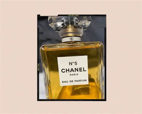 what does chanel no. 5 smell like|chanel no 5 scent description.